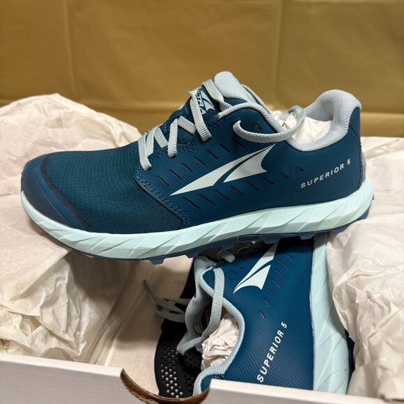 Altra Women's Superior 5 Trail Running Shoes Navy Size 7.5 - Picture 1 of 10